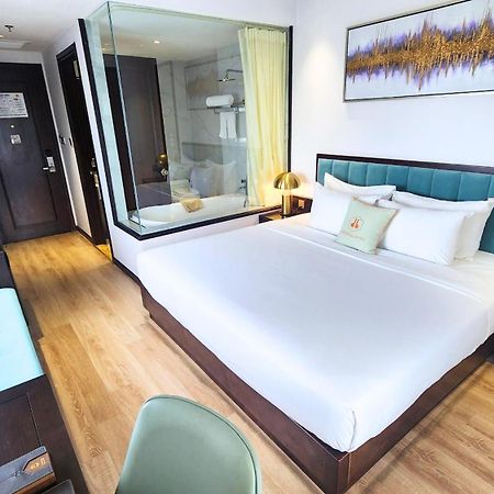 Cordial Grand Hotel Da Nang Beach - Infinity Rooftop Pool 외부 사진